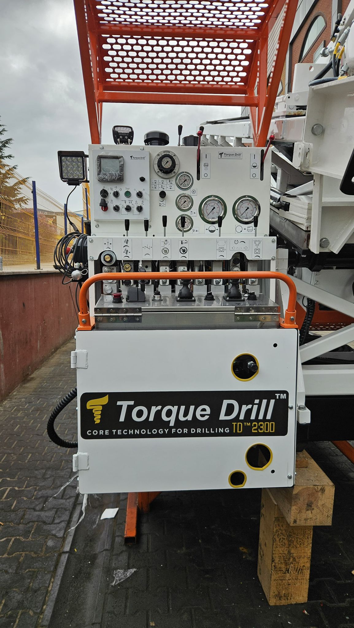 CESTOS Takes Delivery of New TD900 DTMS Surface Core Drill Rig gallery image 2